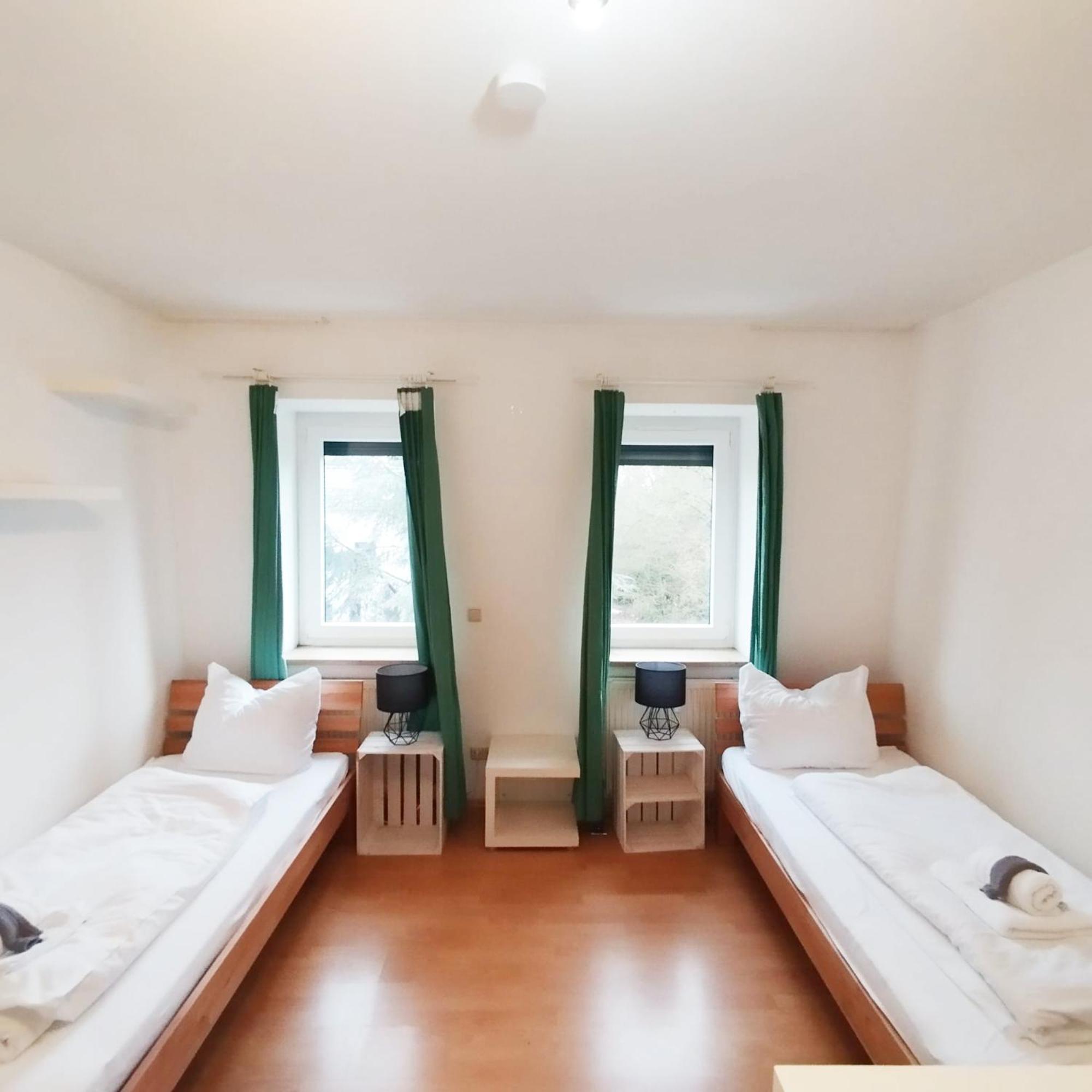 Nette Apartments In Wuerzburg エクステリア 写真